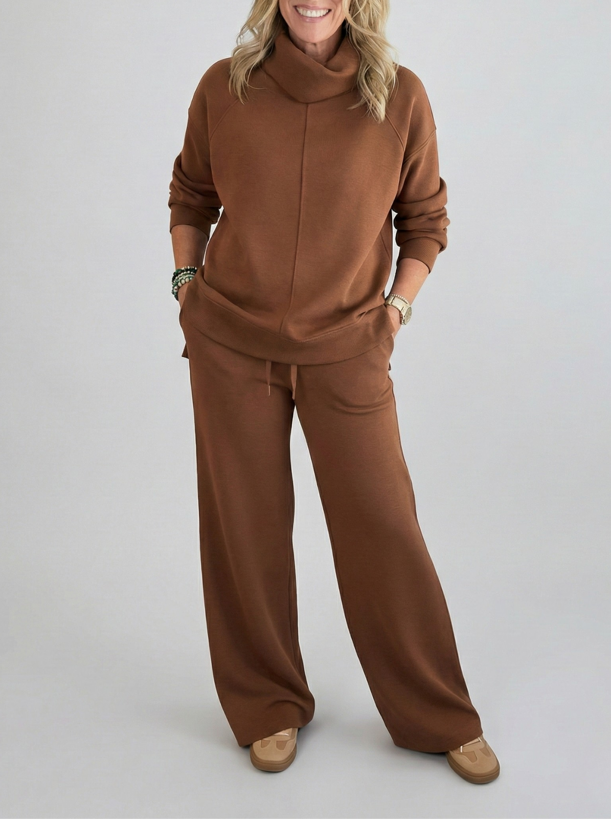 LEONORA - REFINED OUTFIT FOR EVERYDAY ELEGANCE