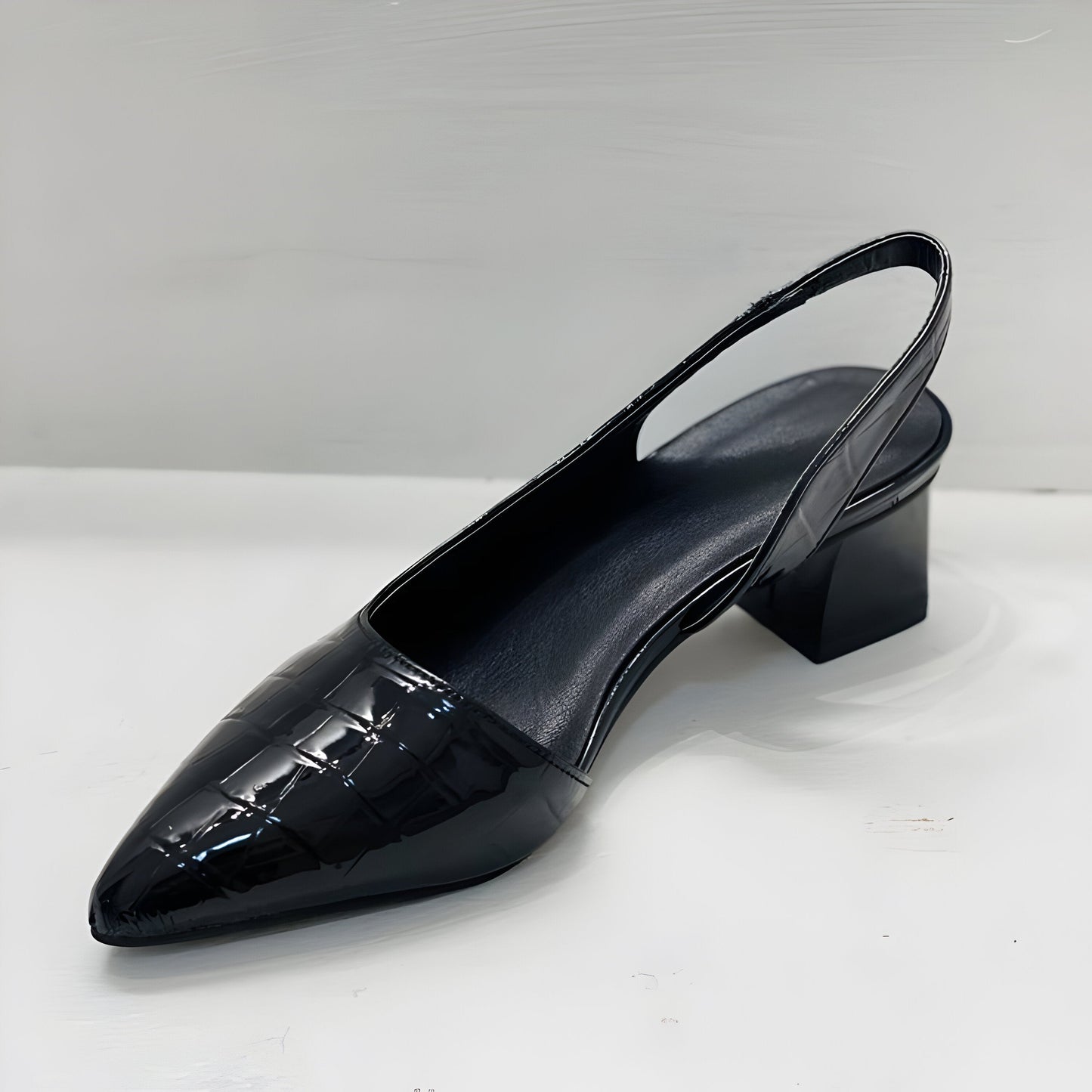 Lynn - Elegant Heels