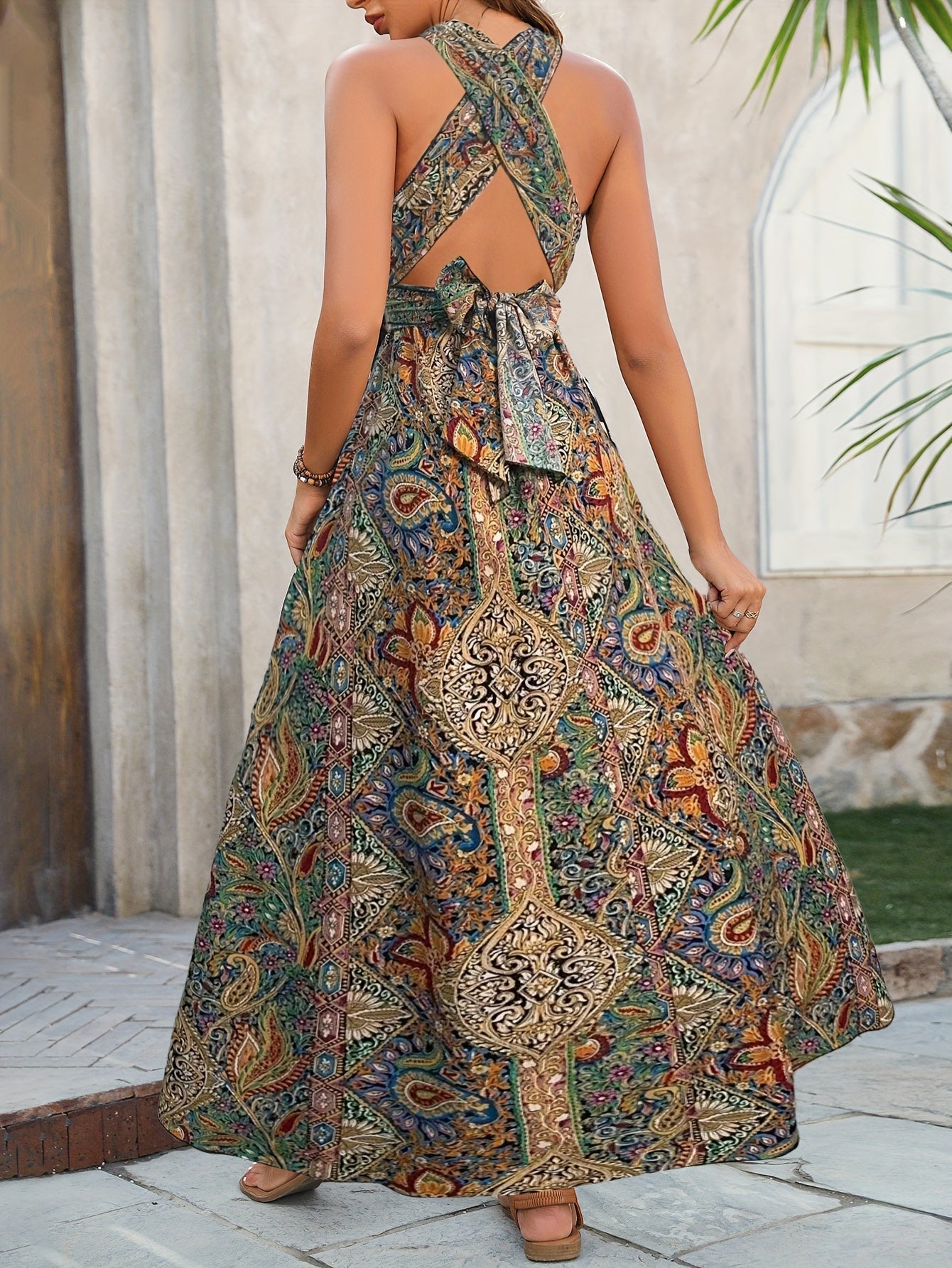 Livia – Paisley Print Halter Dress