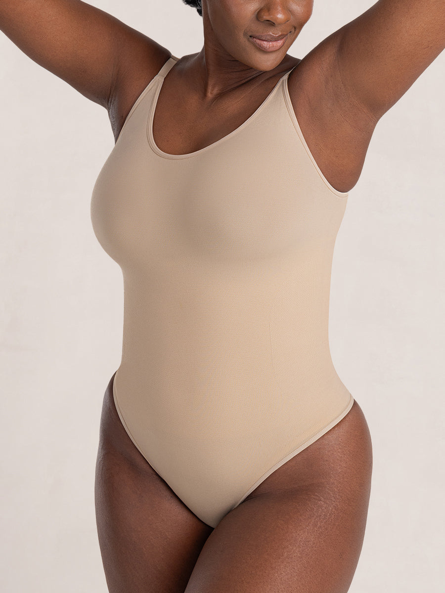 Shapermint Essentials All Day Every Day Scoop Neck Thong Bodysuit