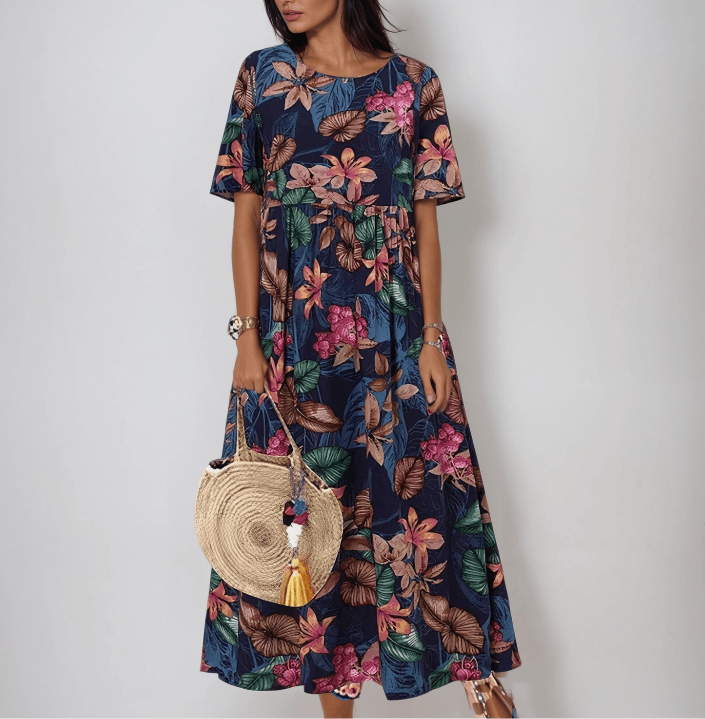Isla – Graceful Summer Bloom