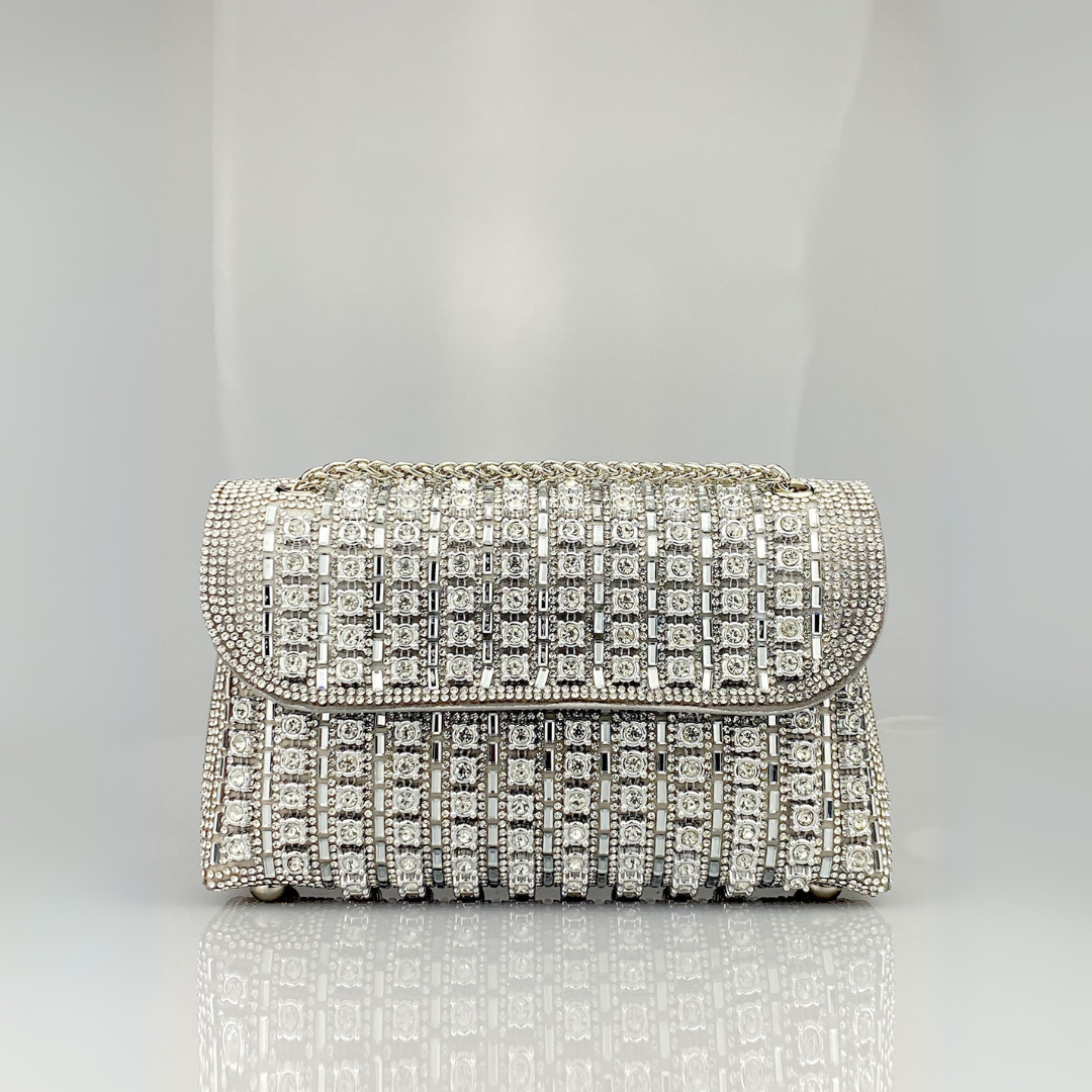 Nayeli – Chic Chain Coloured Diamond Shoulder Bag