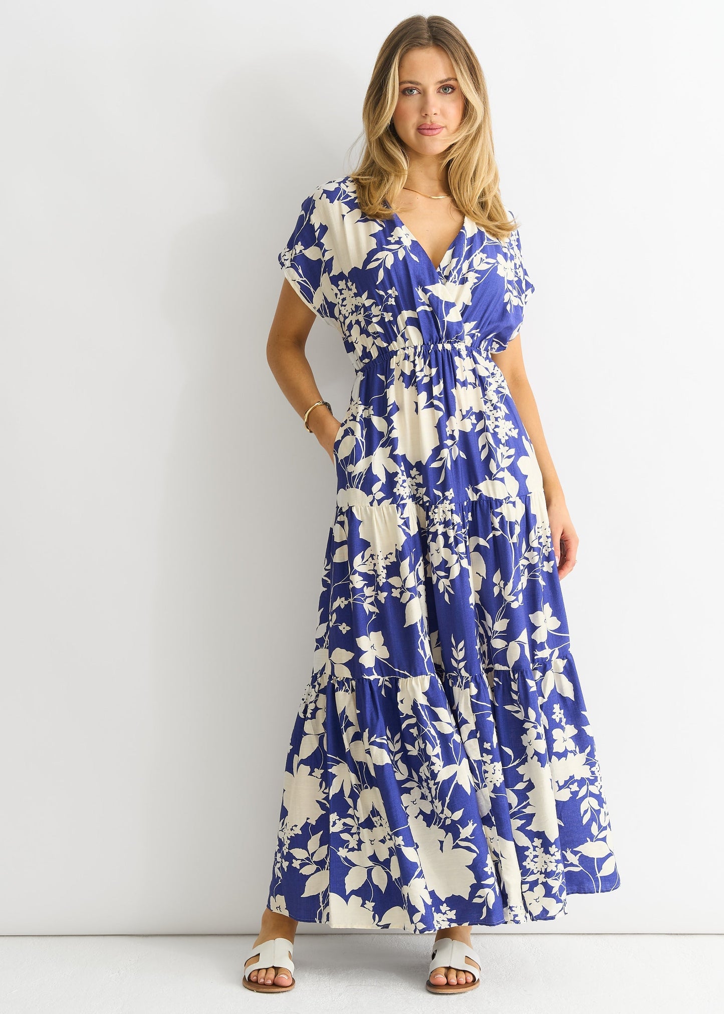 Livia – Floral Maxi Dress