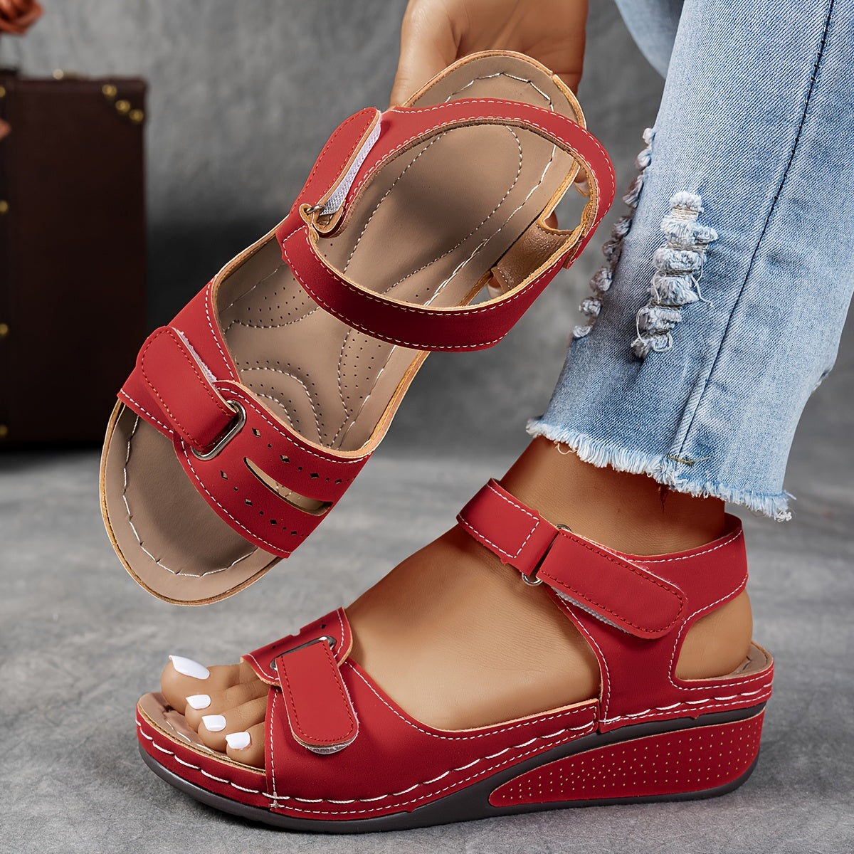 Liora – Sandals