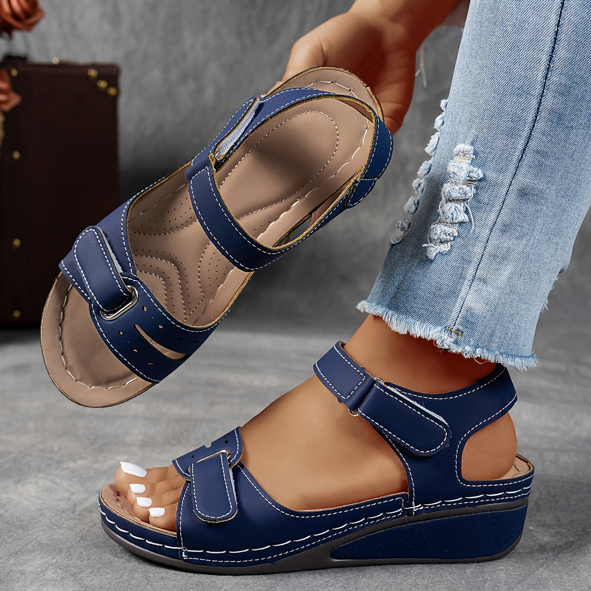 Liora – Sandals