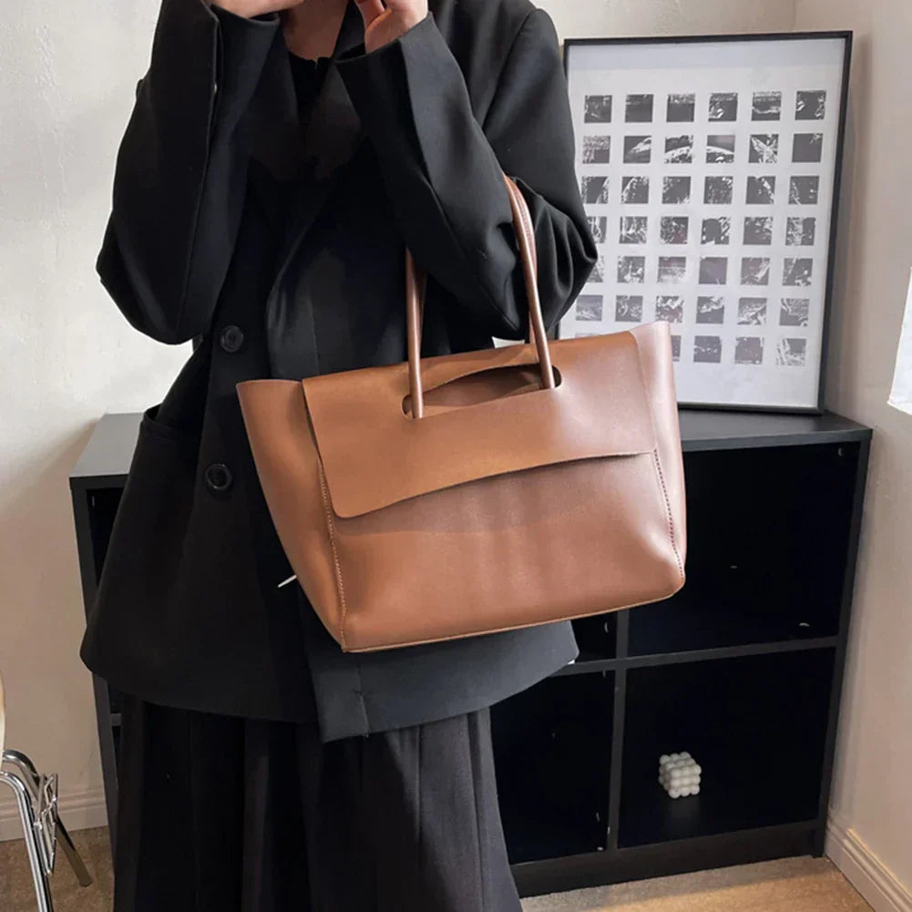 Tova – Minimalist Shoulder Bag