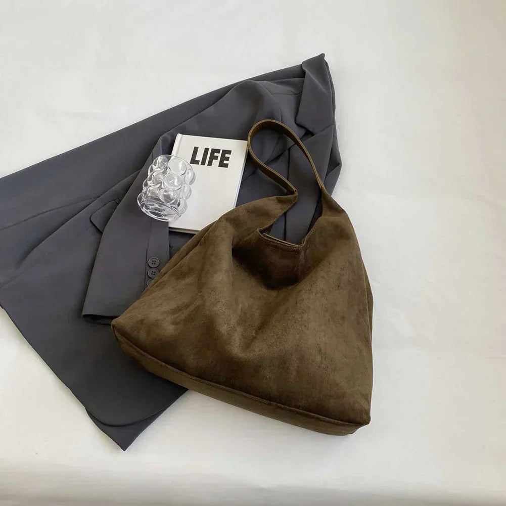 Livia – Soft Suede Bag