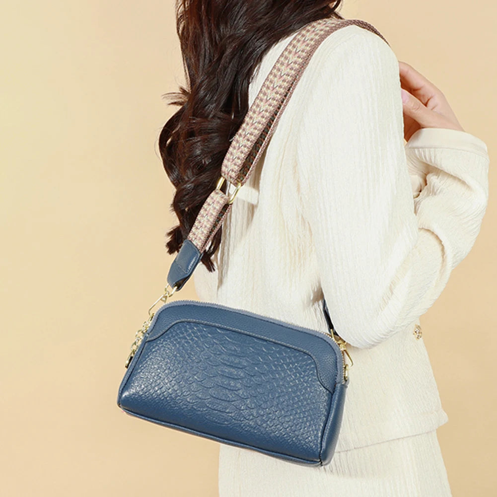 Allira – Croc-Pattern Mini Crossbody Bag