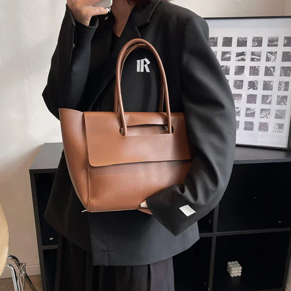 Tova – Minimalist Shoulder Bag