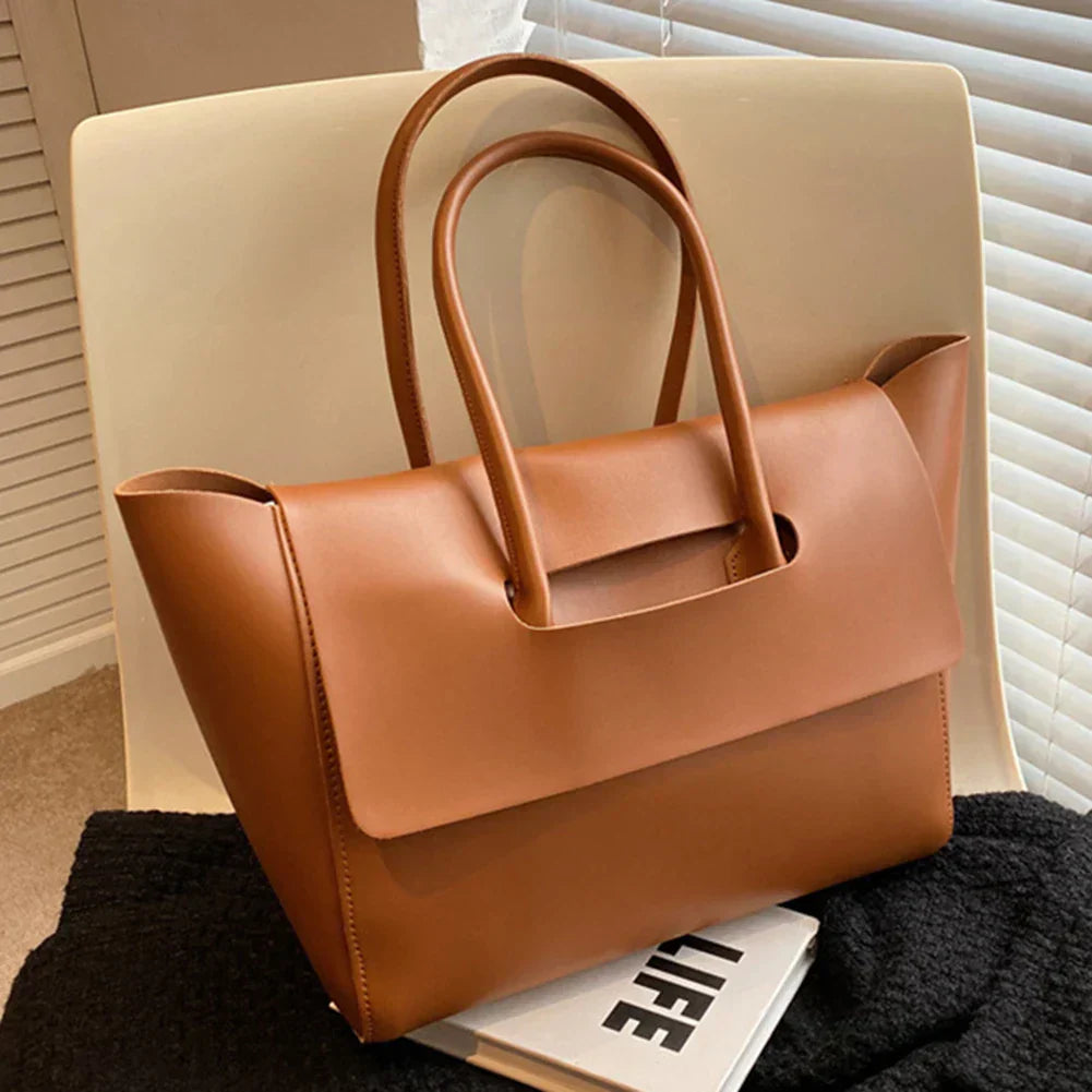 Tova – Minimalist Shoulder Bag