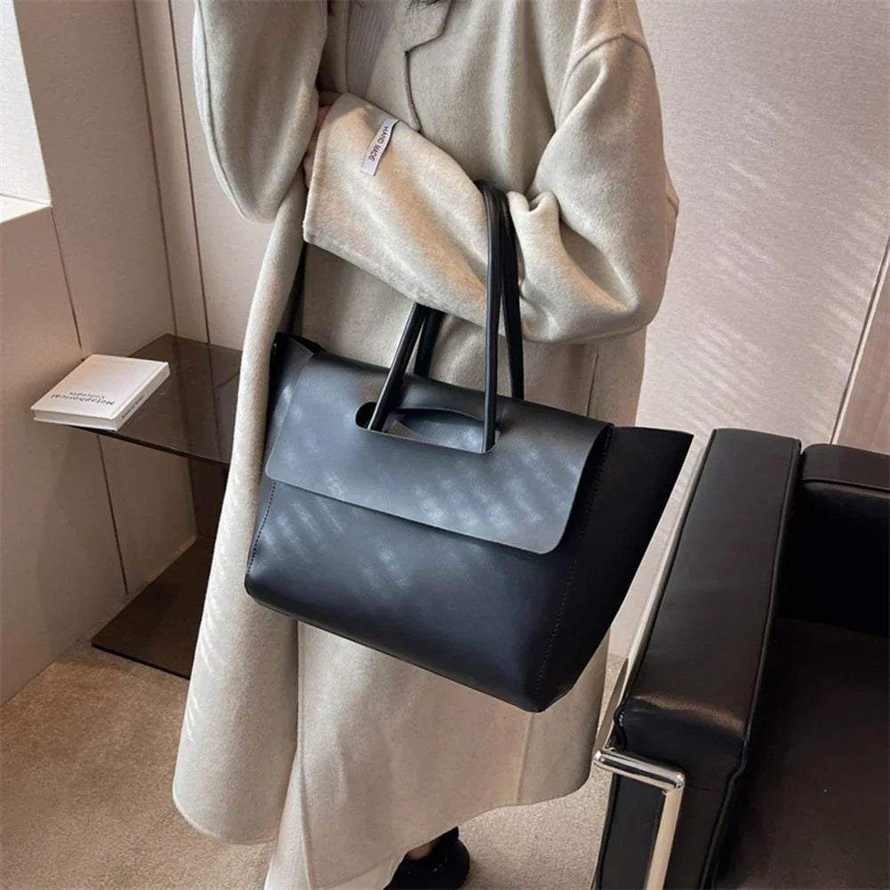 Tova – Minimalist Shoulder Bag