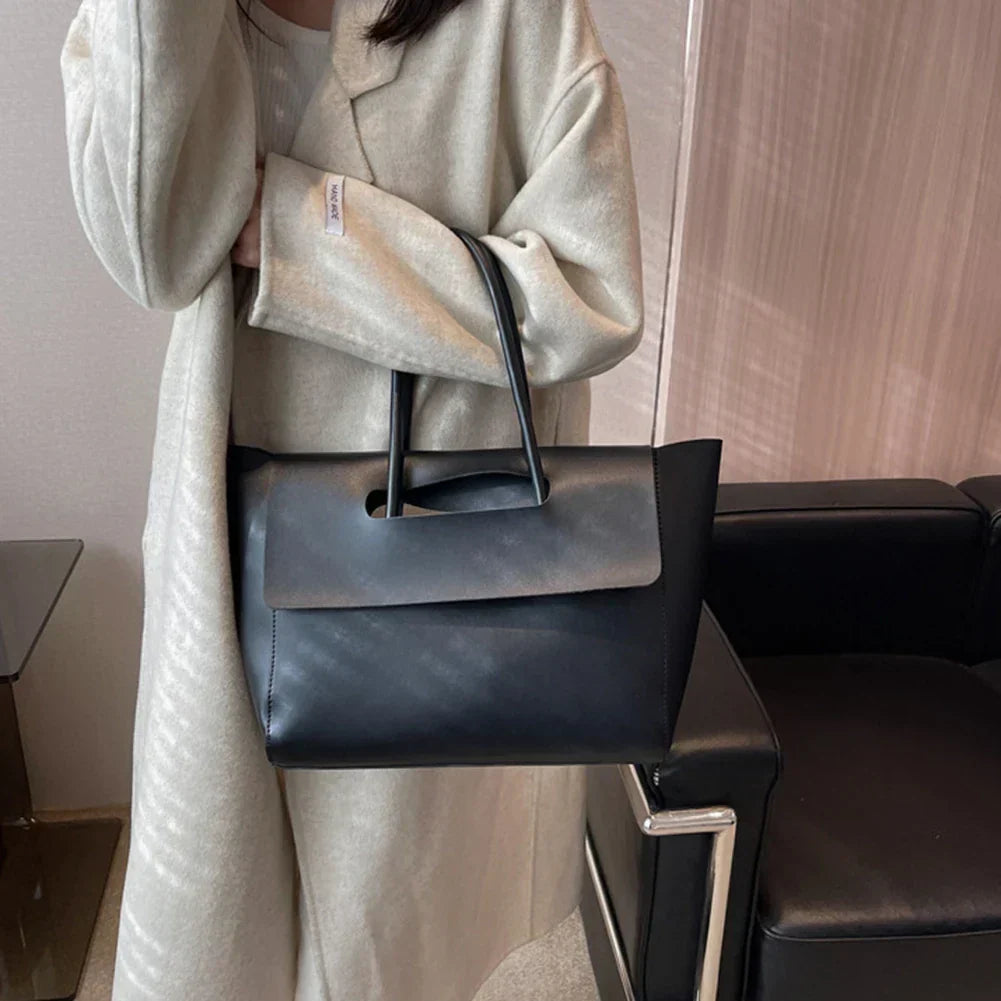 Tova – Minimalist Shoulder Bag