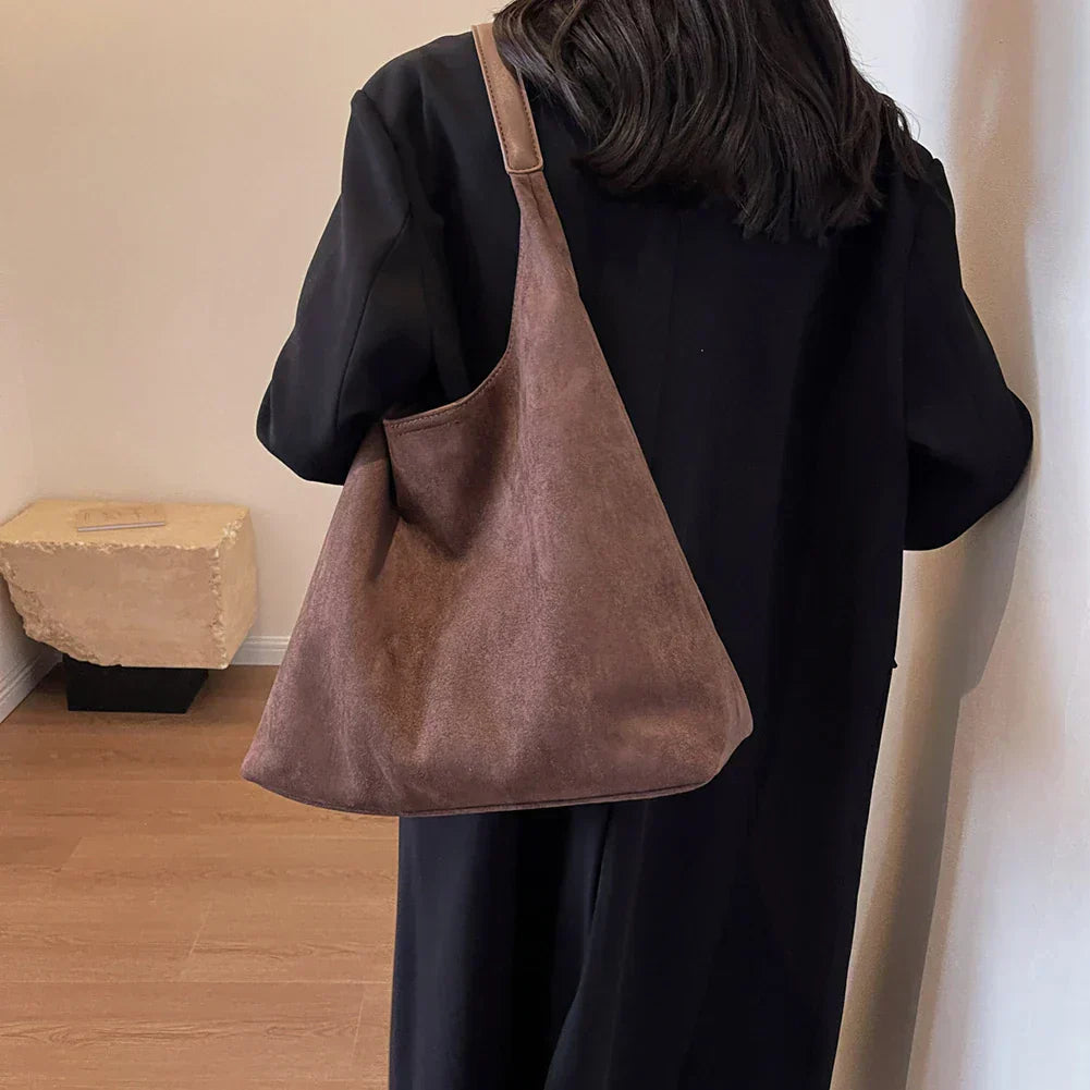 Livia – Soft Suede Bag