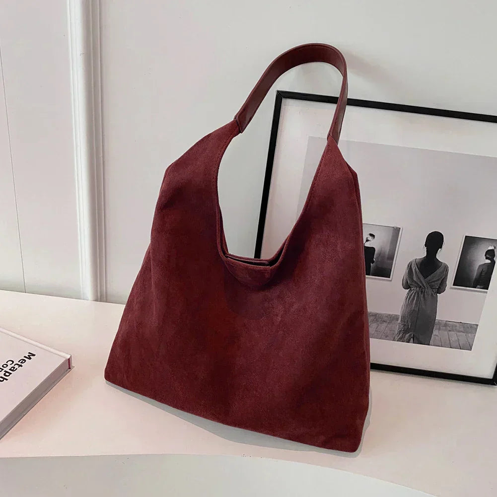 Livia – Soft Suede Bag