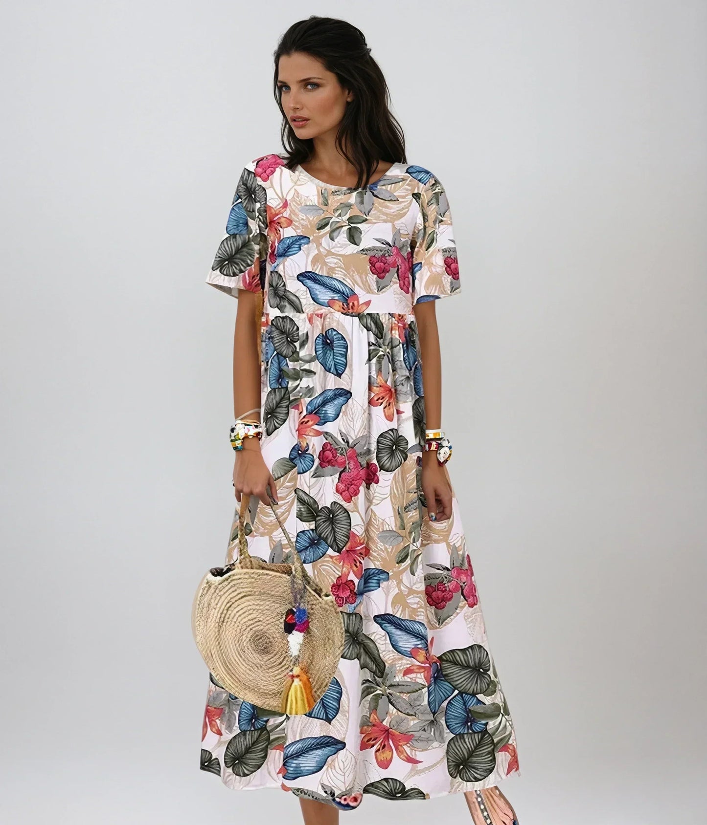 Isla – Graceful Summer Bloom
