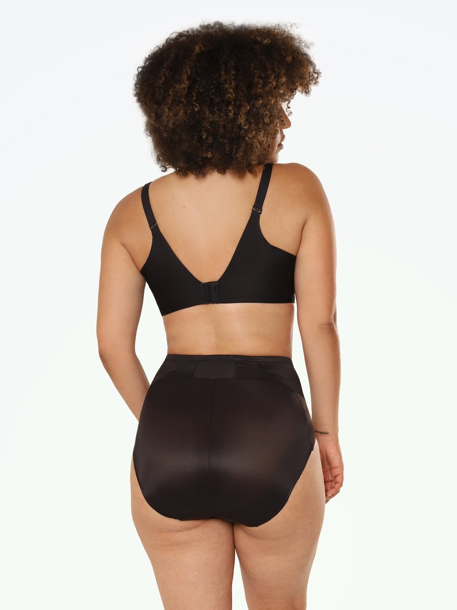 Bali® One Smooth U® Ever Smooth™ Back Smoothing Underwire Bra