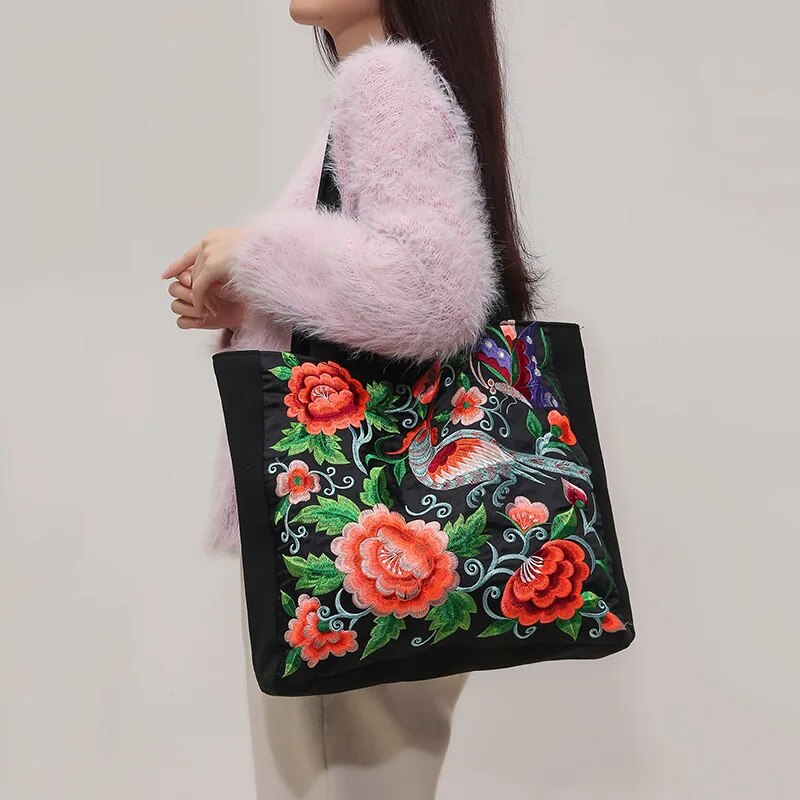 Mira – Canvas Beach Bag