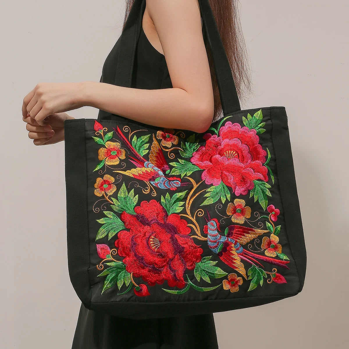 Mira – Canvas Beach Bag