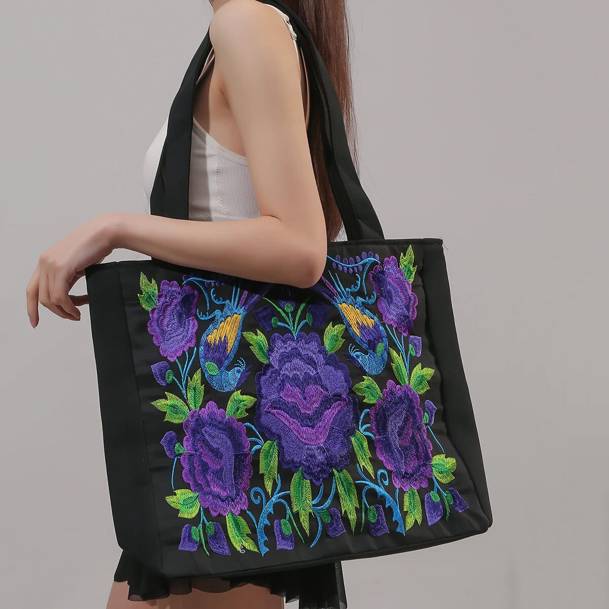 Mira – Canvas Beach Bag