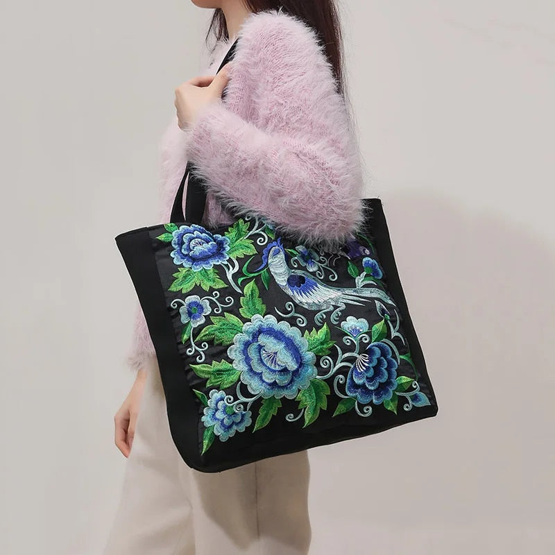 Mira – Canvas Beach Bag