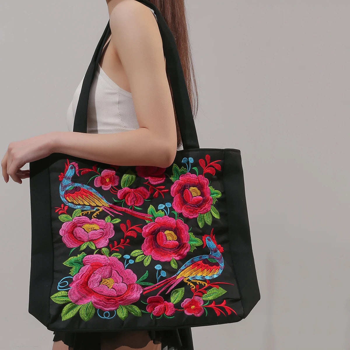 Mira – Canvas Beach Bag